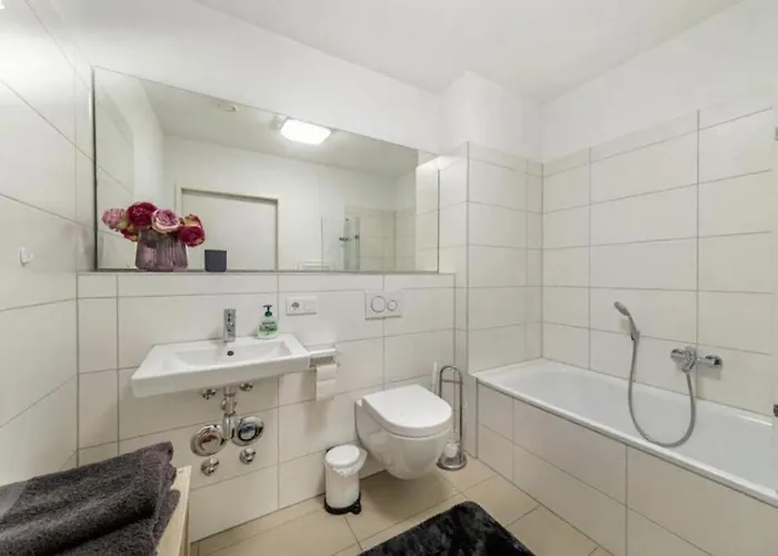 Modernes 3-zimmer-apartment In Frankfurt-niederrad Apartament *